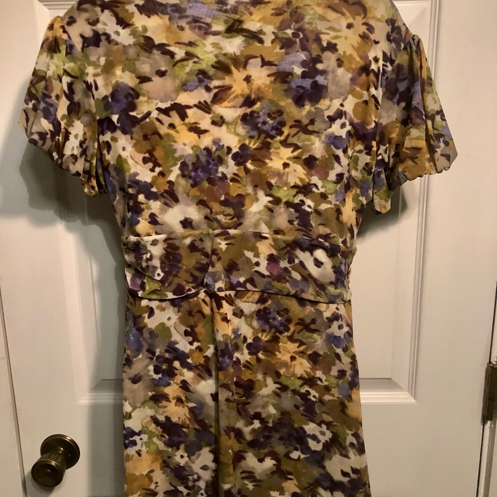 LOFT Multicolor Floral Blouse - Picture 4 of 6